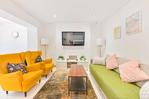 2 bedroom flat to rent, Fairfax Place, Holland Park, London, W14
