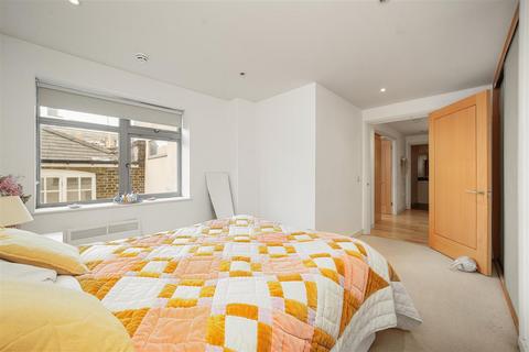 1 bedroom apartment for sale, Garden Walk, Shoreditch, EC2A