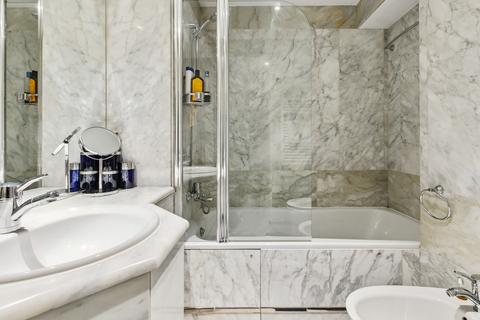 2 bedroom apartment to rent, South Kensington, London