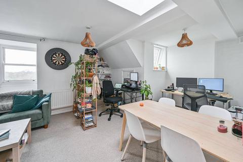Clapham Common Southside, Abbeville Village, London, SW4
