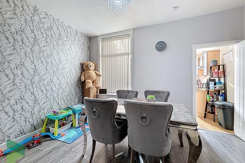 3 bedroom terraced house for sale, Exchange Street, Darwen