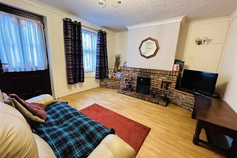 2 bedroom semi-detached house for sale, Wistowgate, Cawood, Selby