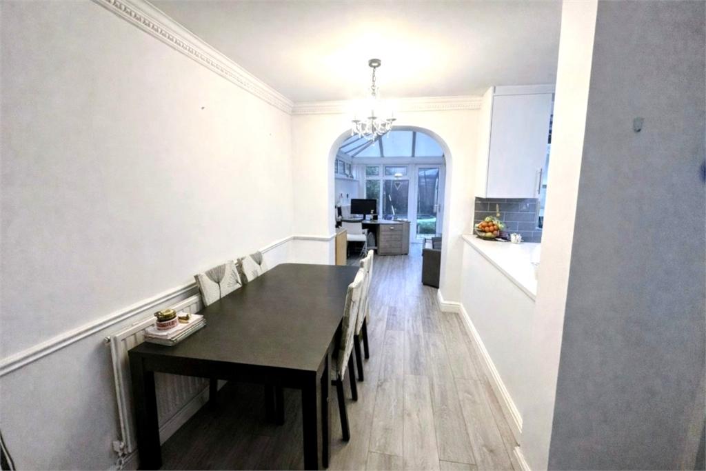 Lounge/Diner