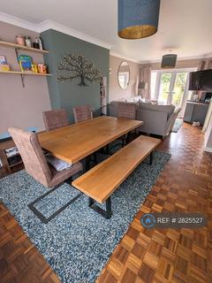 3 bedroom semi-detached house to rent, Strathcona Avenue, Bookham, KT23