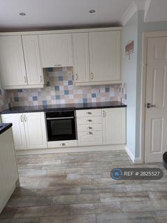 3 bedroom semi-detached house to rent, Strathcona Avenue, Bookham, KT23