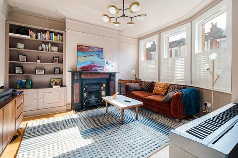 undefined, Coldfall Avenue, London, N10