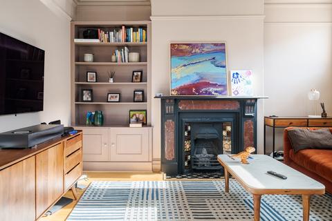undefined, Coldfall Avenue, London, N10