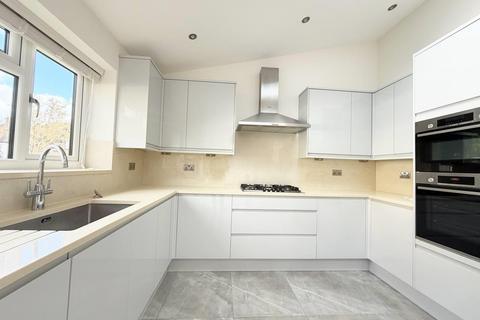 undefined, Woodberry Gardens, London