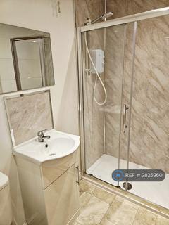 1 bedroom flat to rent, Bath Court, Bolton, BL2