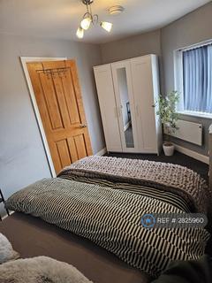 1 bedroom flat to rent, Bath Court, Bolton, BL2