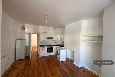 1 bedroom flat to rent, Sefton Park Road, Bristol, BS7
