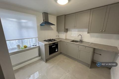 undefined, Baden Powell Close, Dagenham, RM9