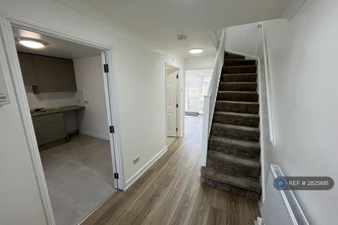 undefined, Baden Powell Close, Dagenham, RM9