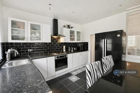 undefined, Albert Road, London, SE25