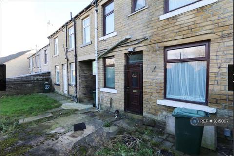 2 bedroom terraced house to rent, Cranbrook Street, Bradford, BD5