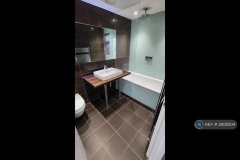 2 bedroom flat to rent, Ormonde Road, Poole, BH13