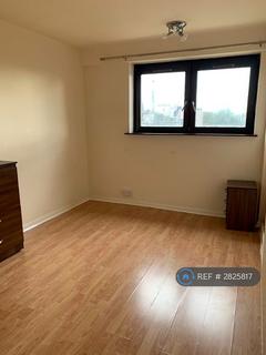 2 bedroom flat to rent, Albert Starr House, London, SE8