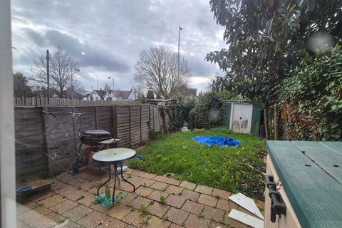undefined, Channel Close, Heston, TW5