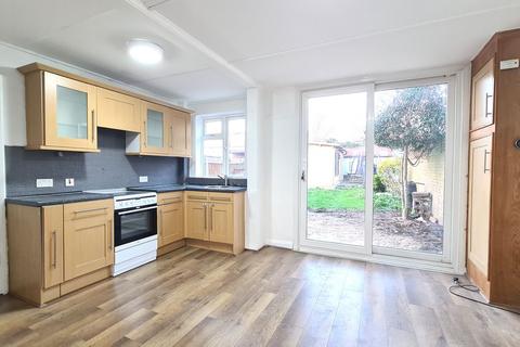 3 bedroom semi-detached house to rent, Waverley Avenue, Twickenham, TW2