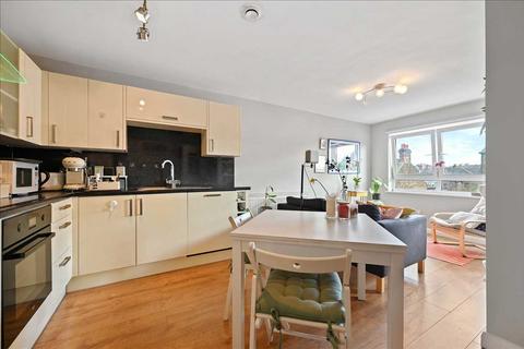 1 bedroom apartment for sale, Ascalon Court, 75 Upper Tulse Hill, London