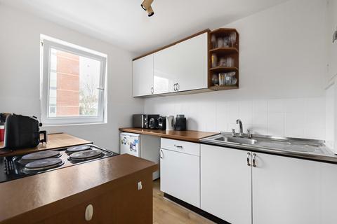 undefined, Porchester Mead, Beckenham, BR3