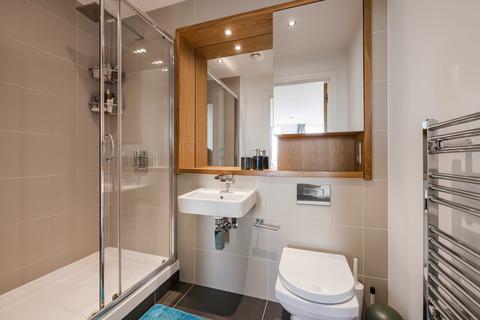 3 bedroom apartment for sale, Seager Place, London, SE8