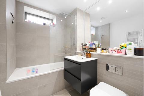 2 bedroom flat to rent, Homestead Heights, 159 Tottenham Lane, London