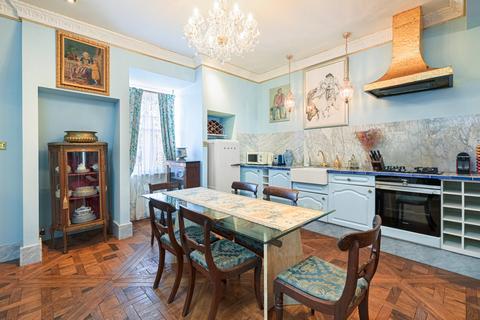 1 bedroom flat for sale, Sloane Gardens, London