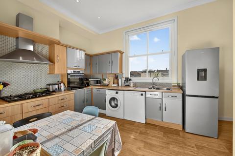 2 bedroom flat for sale, Adolphus Road, Hackney, London