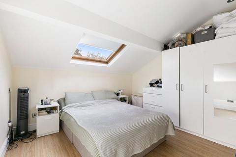 undefined, Salisbury Mews, London