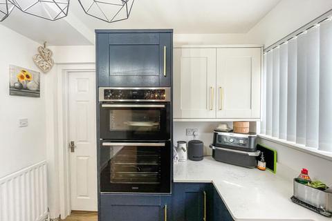 3 bedroom detached house for sale, Osterley Close, Botley, SO30