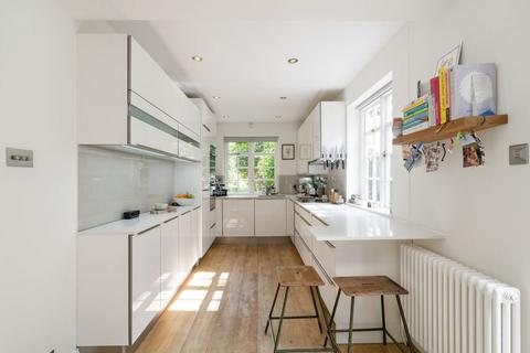 3 bedroom semi-detached house for sale, Oakwood Road, Hampstead Garden Suburb, NW11