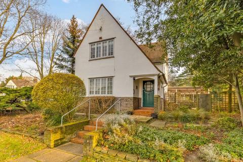 Temple Fortune Lane, Hampstead Garden Suburb, NW11