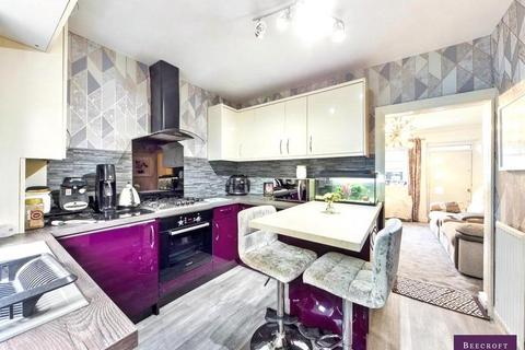 3 bedroom terraced house for sale, Pontefract Road, Barnsley