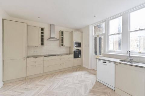 3 bedroom flat for sale, Prince of Wales Mansions, Battersea Park, London, SW11