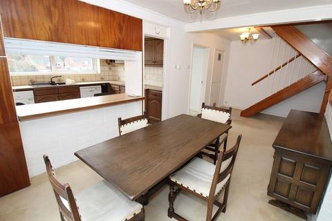 4 bedroom detached house for sale, Epsom