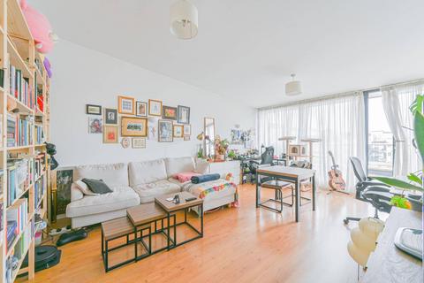 2 bedroom flat for sale, Streatham High Road, Streatham Hill, London, SW16