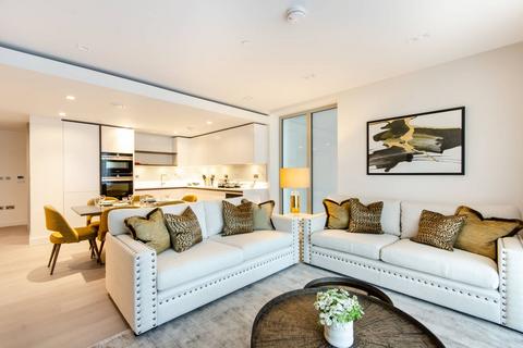 West End Gate, Little Venice, London, W2