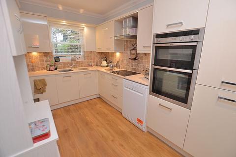 undefined, 5 Sterling Place, Woodhall Spa, Lincs, LN10 6NU