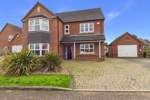 4 bedroom detached house for sale - 11 Millstone Close, Horncastle