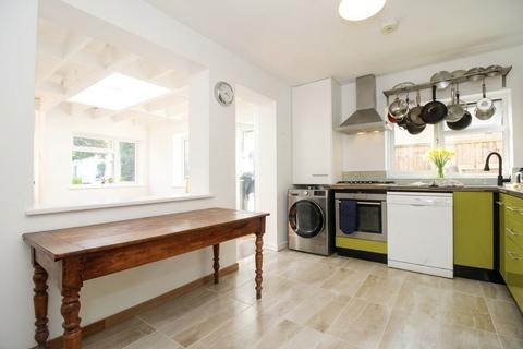 3 bedroom semi-detached bungalow for sale, Vale Road, Broadstairs CT10