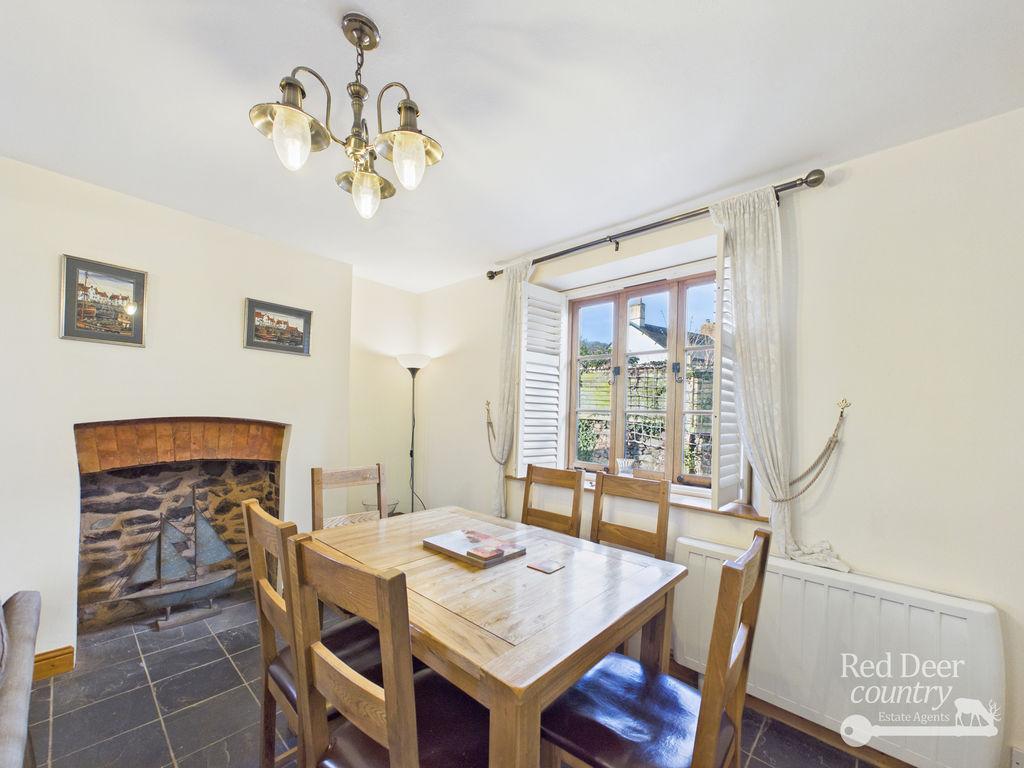 Sitting/Dining Room