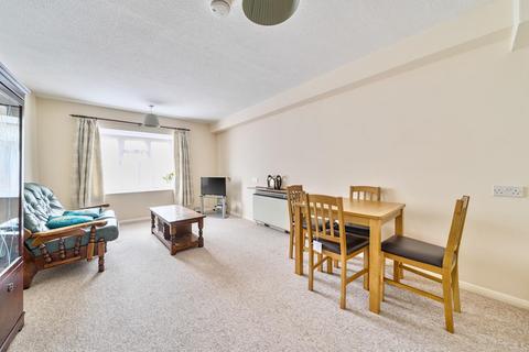 undefined, Sunny Bank, London