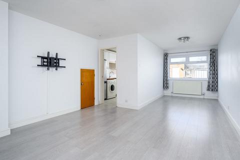 undefined, Egmont Road, Walton-On-Thames