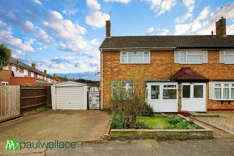 2 bedroom end of terrace house for sale, Cunningham Road, Cheshunt