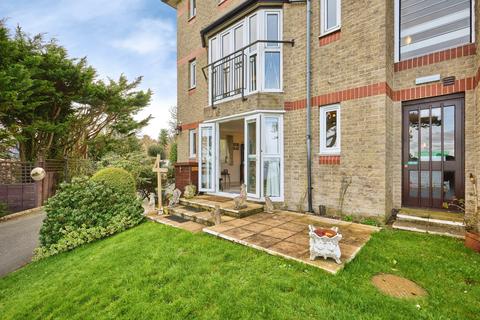 2 bedroom flat for sale, Egypt Esplanade, Cowes, PO31