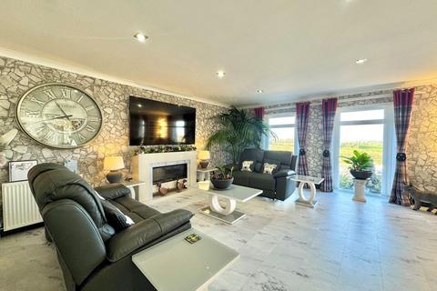 undefined, Ashedene, Stair