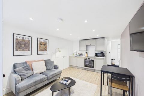 1 bedroom cottage for sale, The Triangle, Somerton