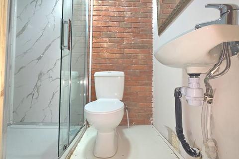 undefined, Hutton Road, Handsworth, B20