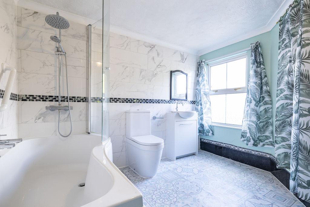 Family bathroom